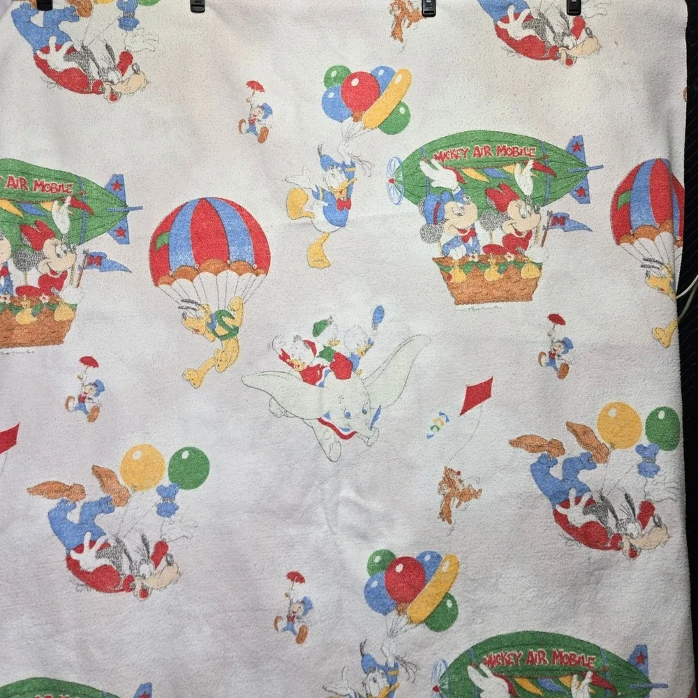 Vintage Disney Mickey Mouse Donald Goofy Dumbo Bartholomew Air Mobile‎ Blanket